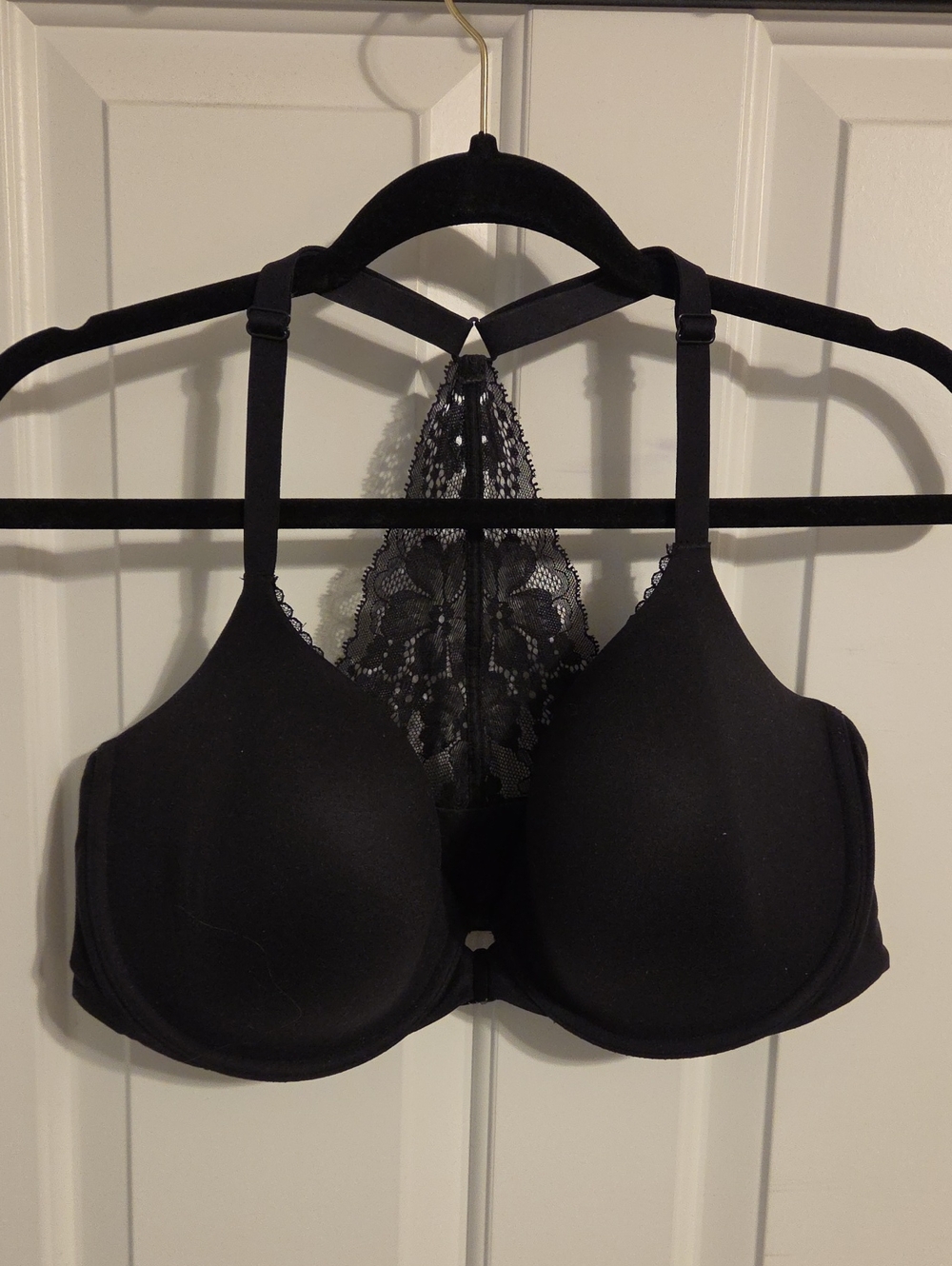 Victoria's Secret Black Lace Racerback T-Shirt Bra
